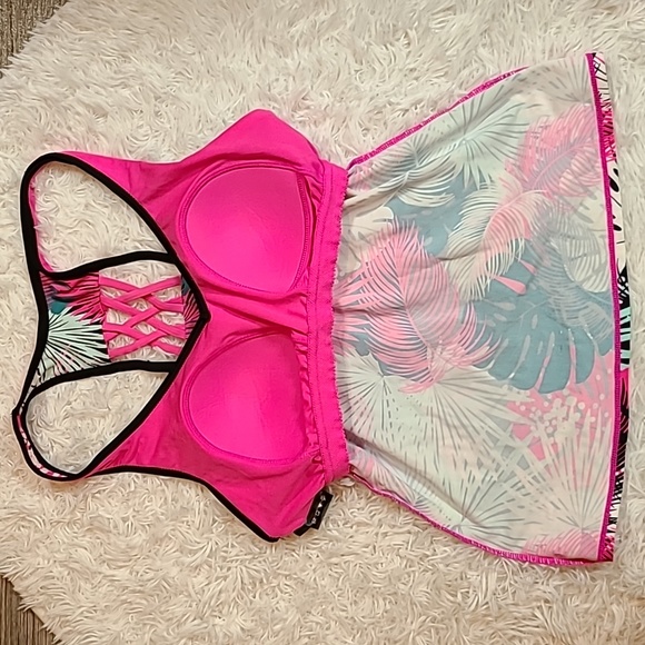 ZeroXposur Swim Top - Picture 5 of 8